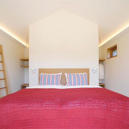Weinkulturgut Longen-Schloeder Hotel Longuich Bagian luar foto